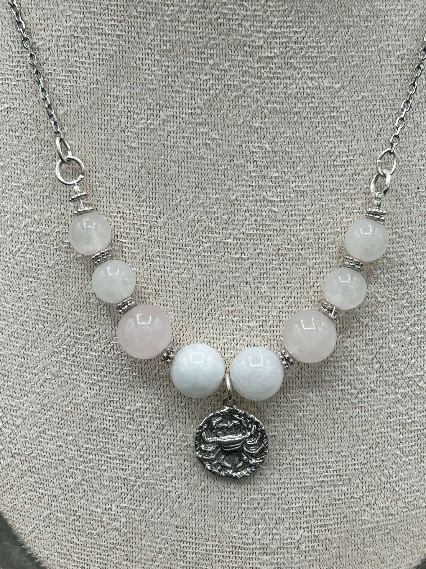 Collier signe astrologique zodiaque Cancer Pierre de lune et quartz rose