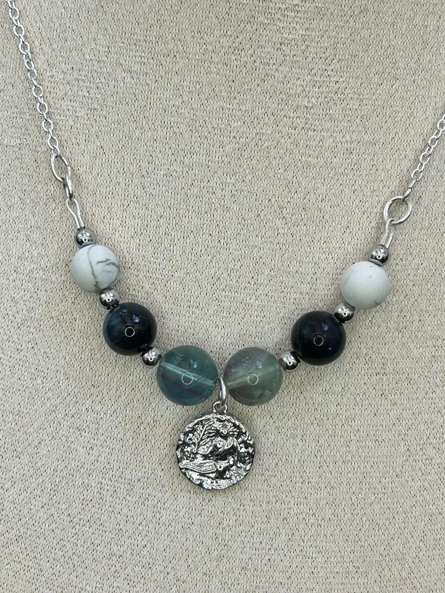 Collier zodiaque vierge