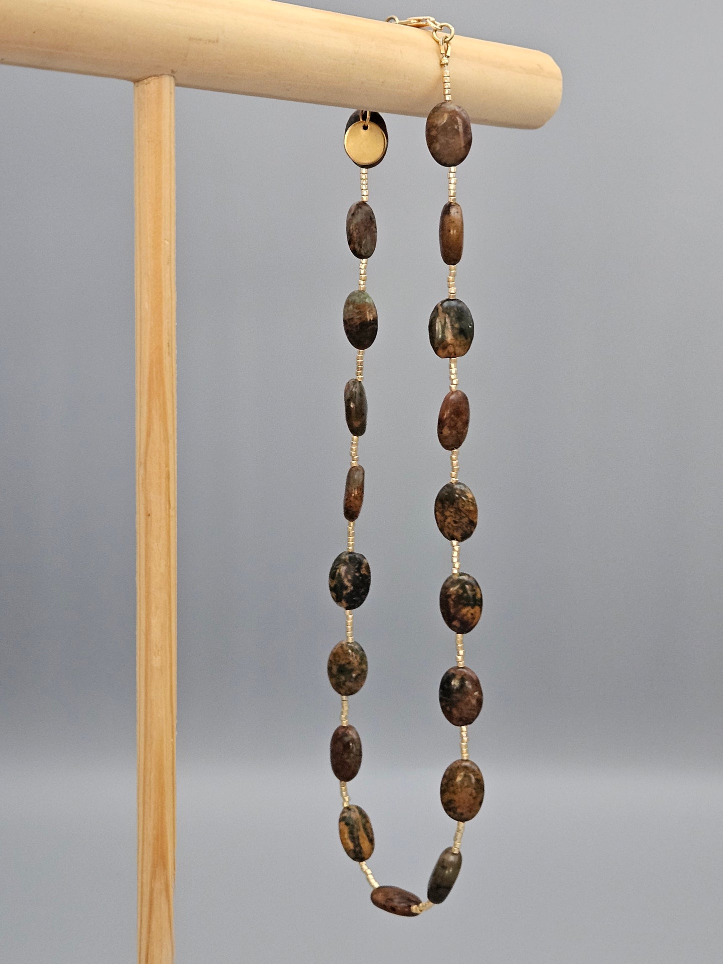 Collier Terre Dorée - Protection