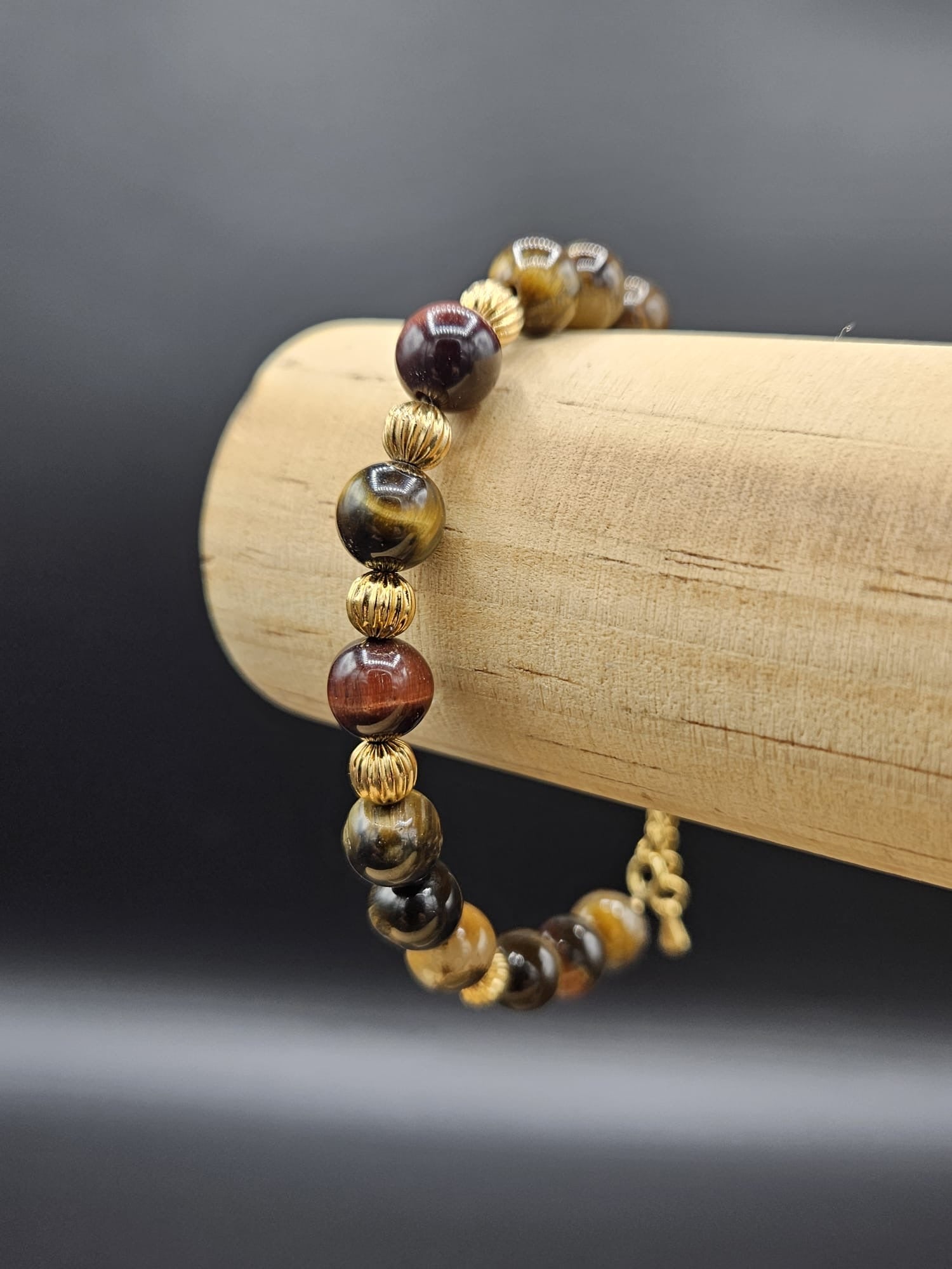Bracelet trio Œil de protection en perles marron avec perles dorées et chaîne réglable