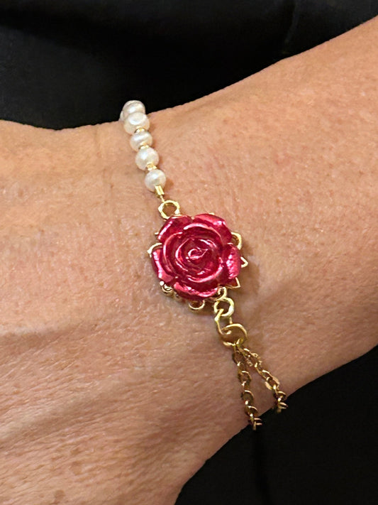 Bracelet Rose rouge et perle d'eau douce - Colomba Créations
